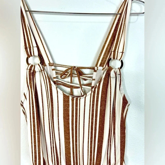 🆕 Derek Heart Brown & Offwhite Striped Romper - Picture 4 of 9